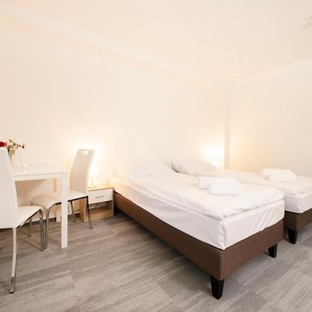 Hotel Blue Apartment ブラチスラヴァ エクステリア 写真