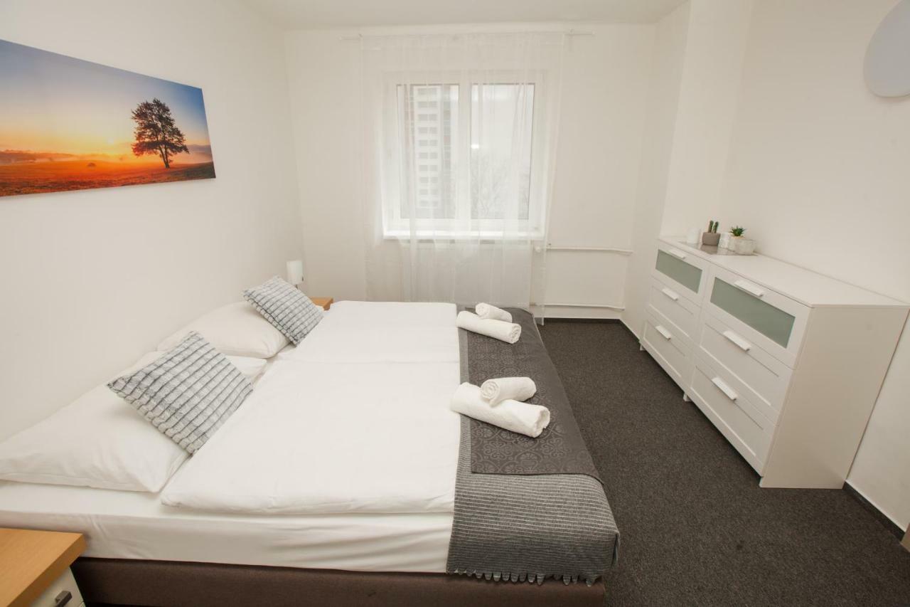 Hotel Blue Apartment ブラチスラヴァ エクステリア 写真
