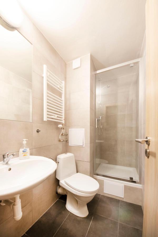 Hotel Blue Apartment ブラチスラヴァ エクステリア 写真